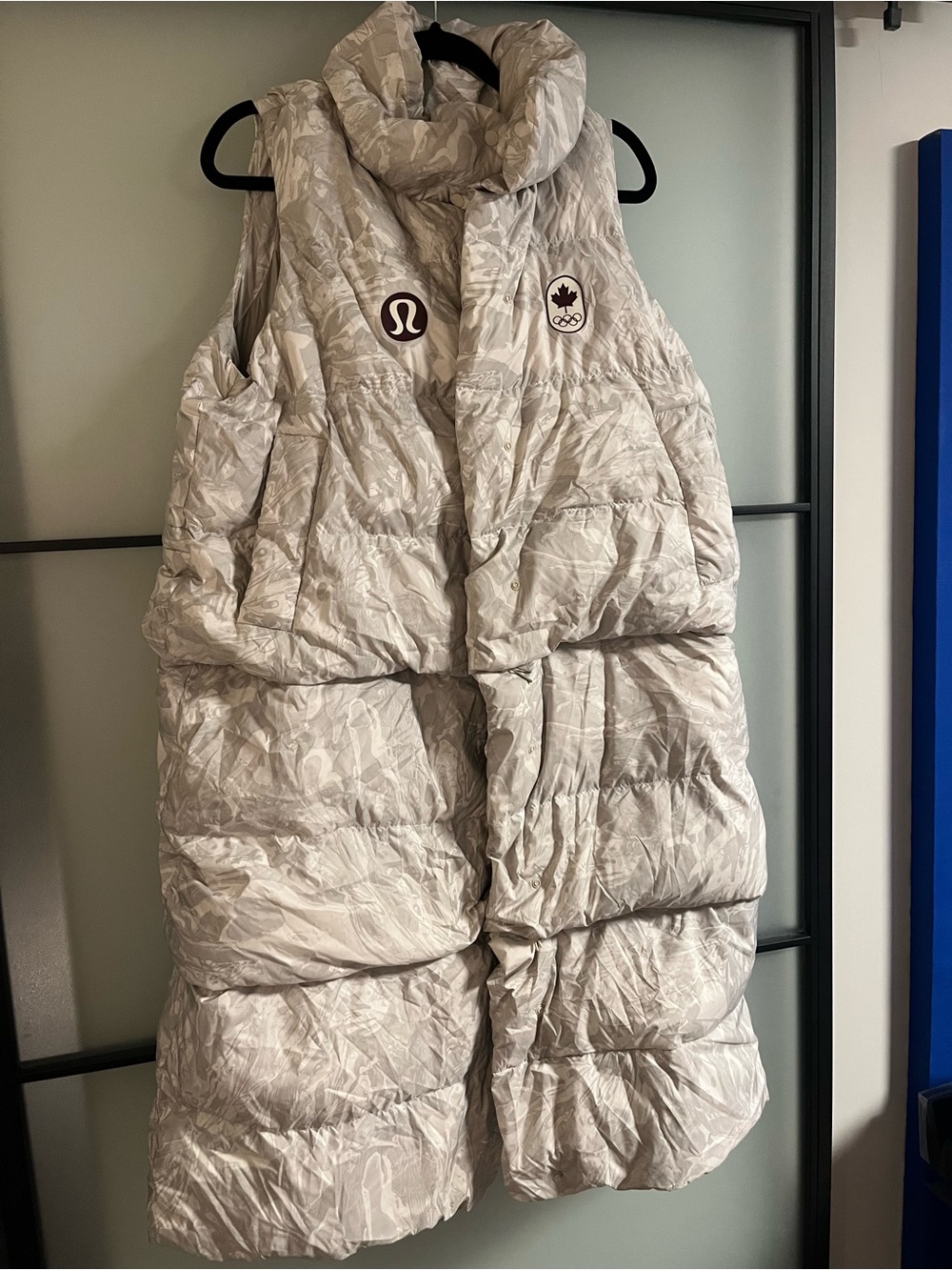 🍁Lululemon Team 🇨🇦 Maple Metamorphosis Transformable Vest 22 Olympic Collection